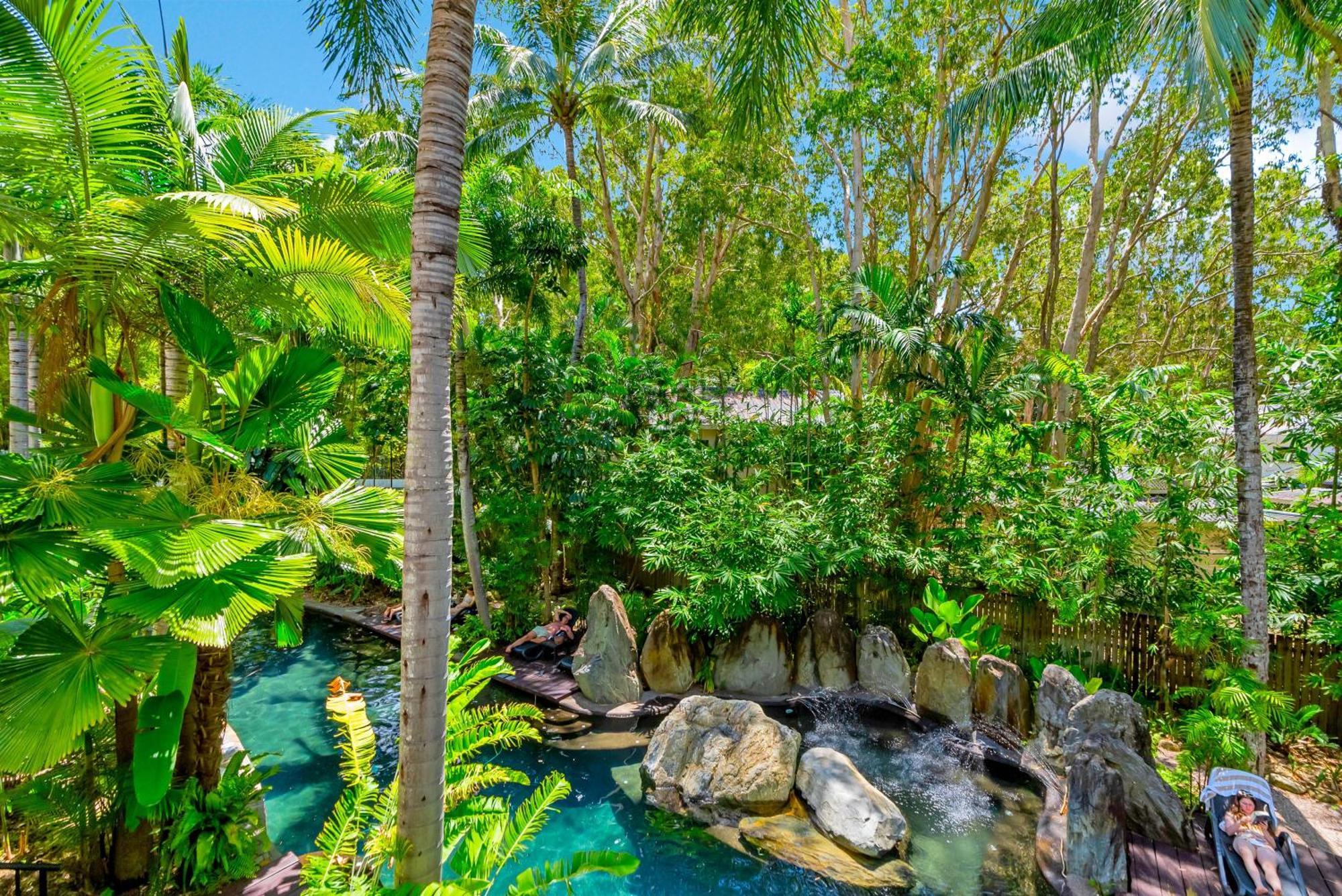 Elysium Private Apartments At Beach Club & Spa Palm Cove Exteriör bild